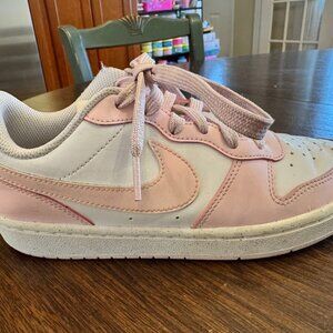Nike Girls 4Y Court Borough Low Recraft Sneaker White/Pink Foam-wear as seen